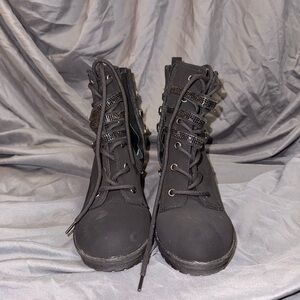 Women's Black Lace-Up Heeled Combat Boots